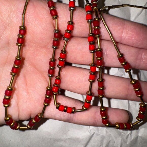 15" Shiny Orange Red and Bold Beaded Necklace - Picture 8 of 11